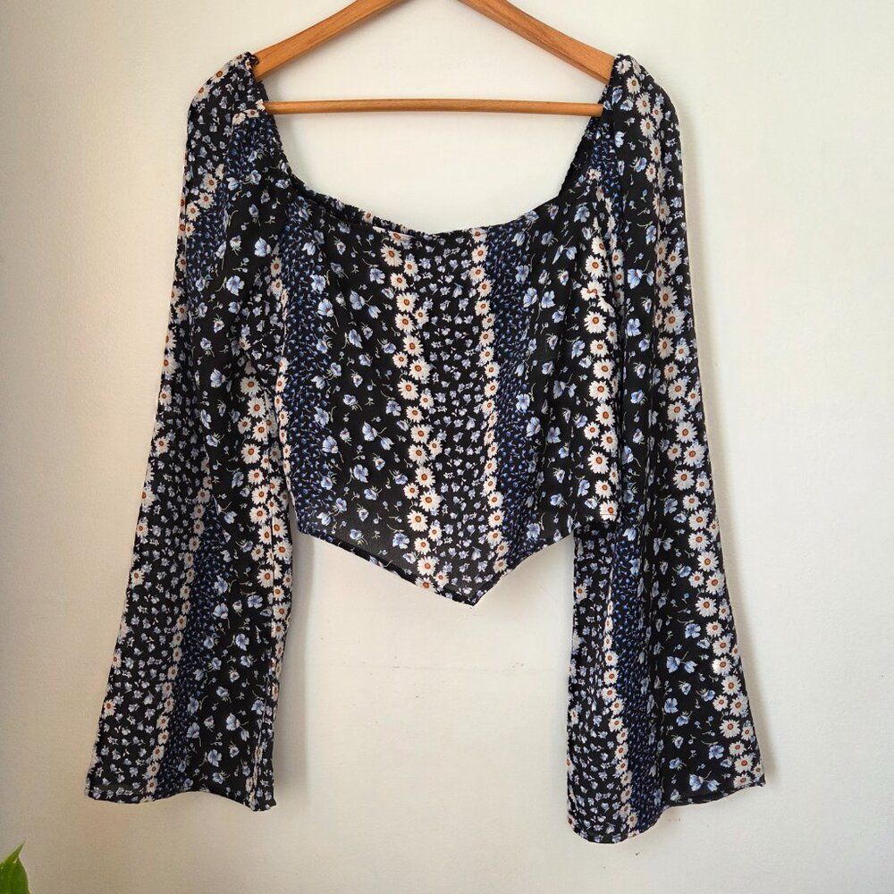 NWT SADIE & SAGE FLORAL BOHO LONGSLEEVES SEMI CROP TOP SIZE XL